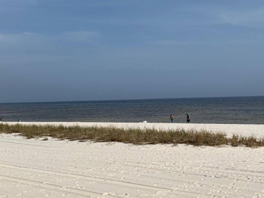 Happy Beach House In Biloxi Vila Exterior foto