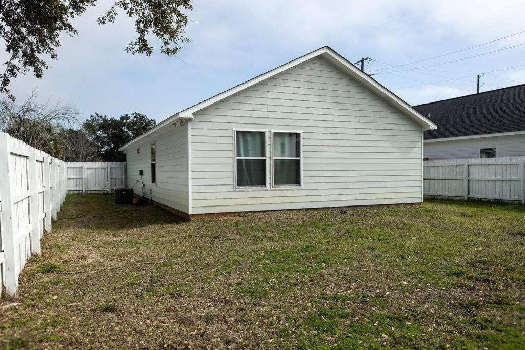 Happy Beach House In Biloxi Vila Exterior foto